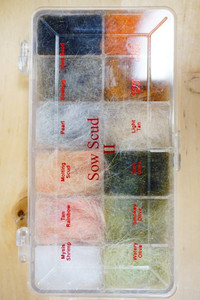 Wapsi Fly Tying Dubbing Dispenser, Sow-Scud Dubbing
